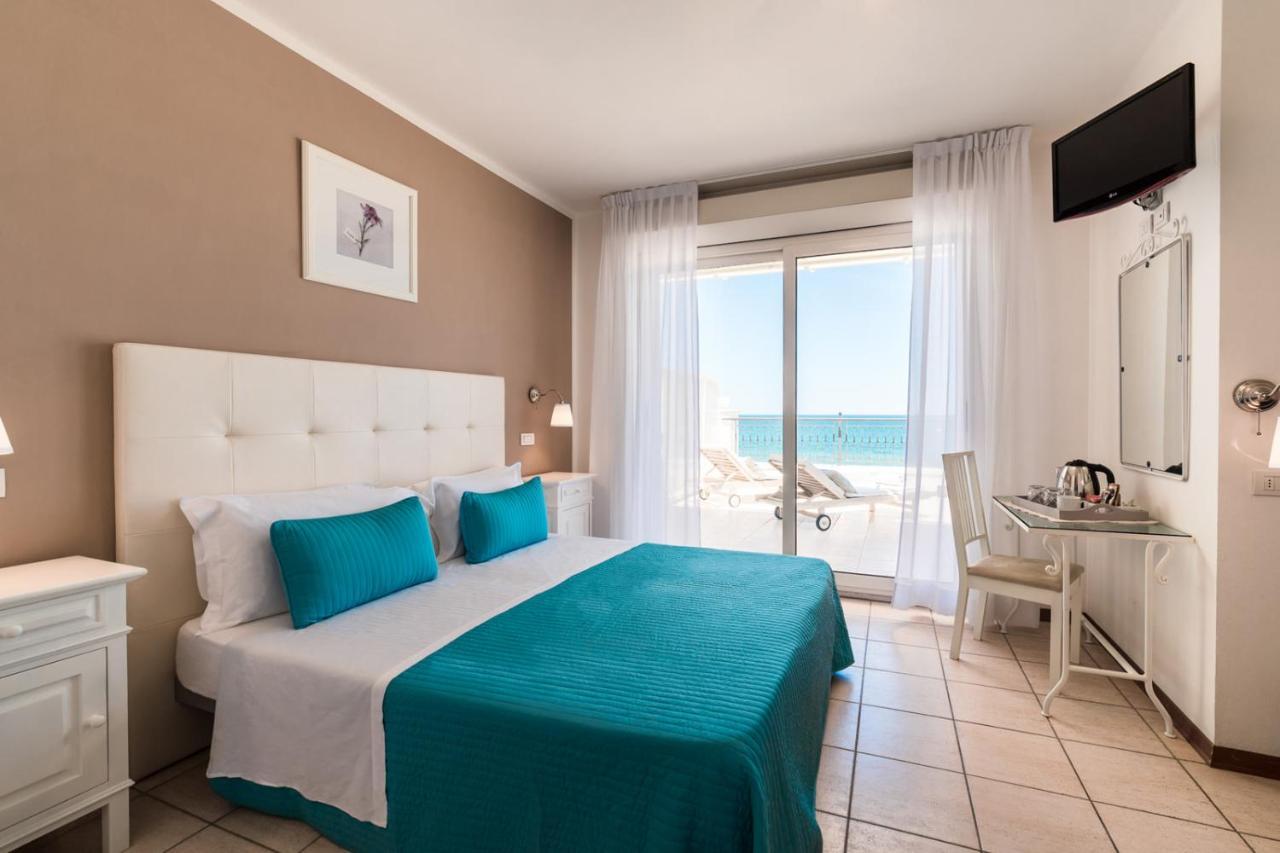 Hotel Soraya - Spiaggia Sawasdee ريتشوني المظهر الخارجي الصورة