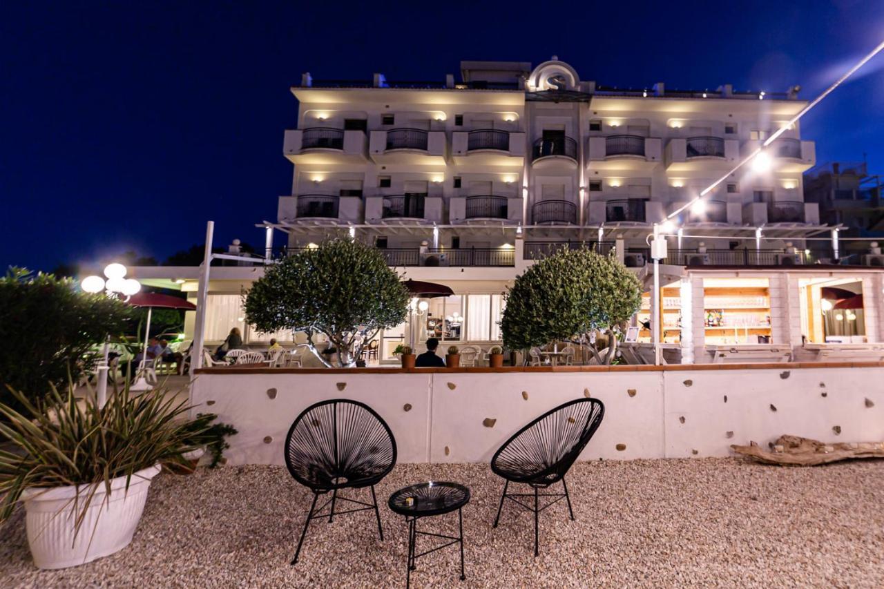 Hotel Soraya - Spiaggia Sawasdee ريتشوني المظهر الخارجي الصورة